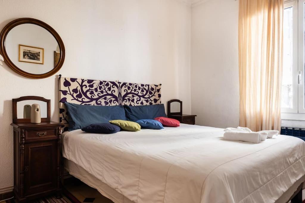 Gaudi 51 Apartment บาร์เซโลนา ภายนอก รูปภาพ